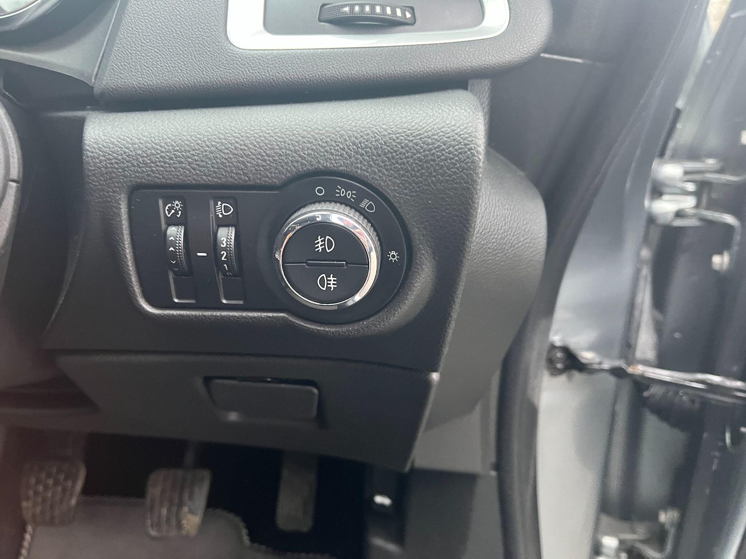 Used Vauxhall Astra 2012 for sale - 77307779: Photo 16