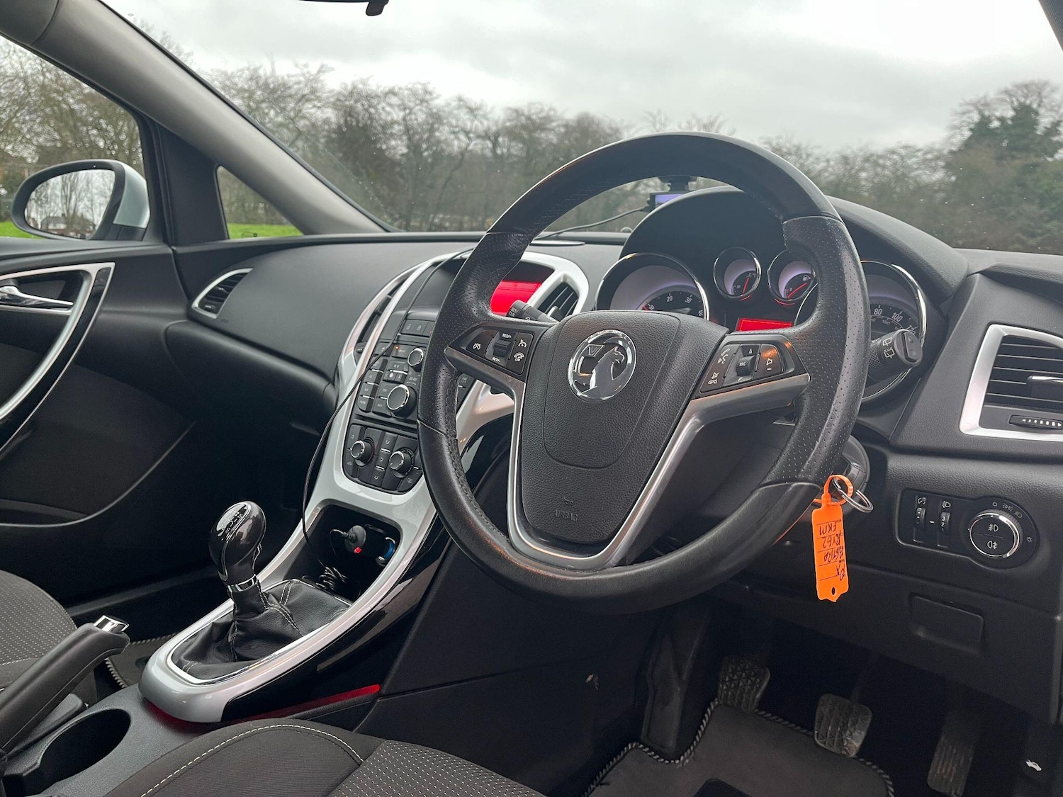 Used Vauxhall Astra 2012 for sale - 77307779: Photo 17