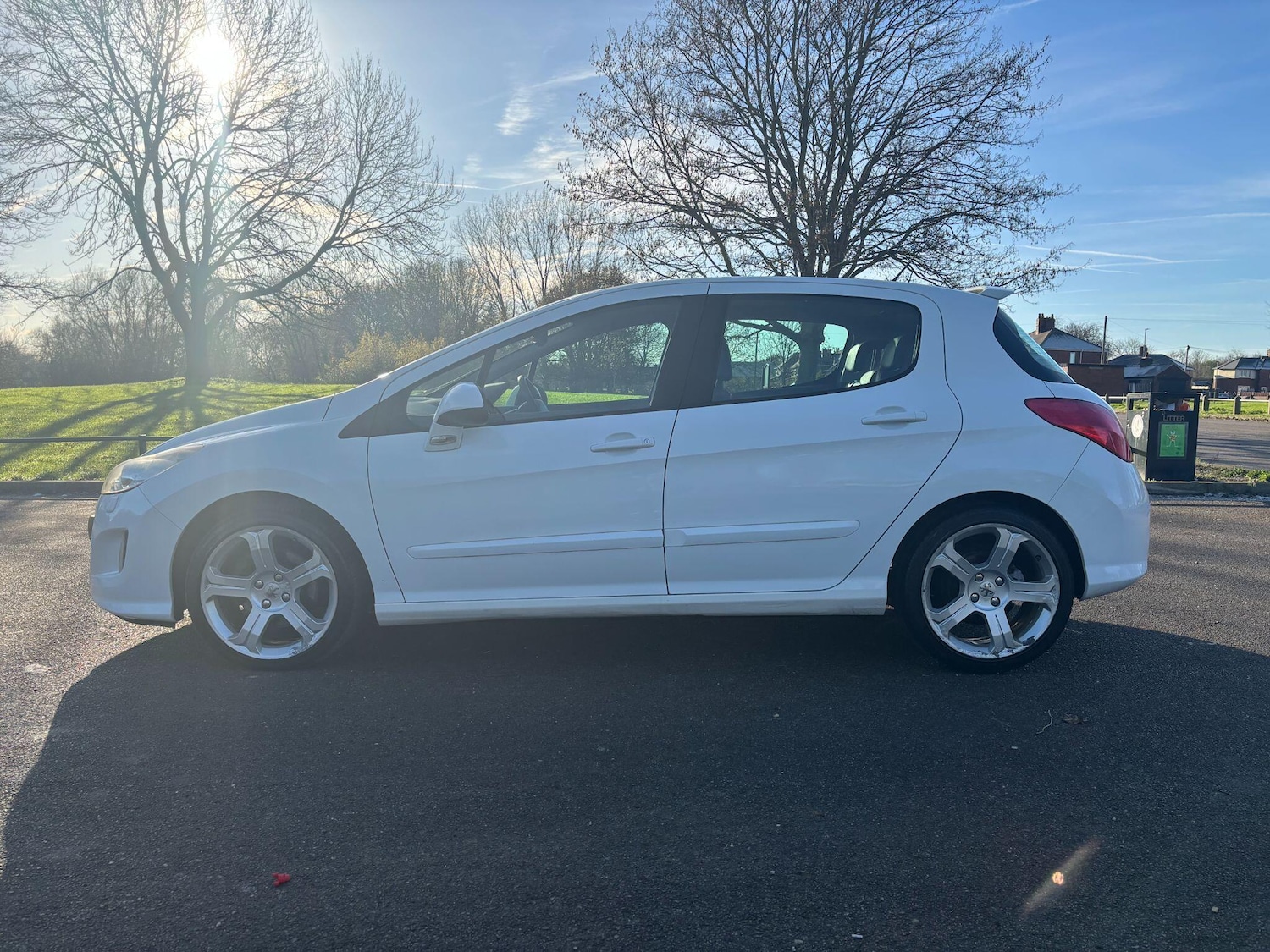 Used Peugeot 308 2010 for sale - 76661205: Photo 6