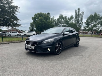 Used Volvo V40 2013 for sale - 75328514: Photo