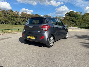 Used Hyundai i10 2014 for sale - 75980179: Photo
