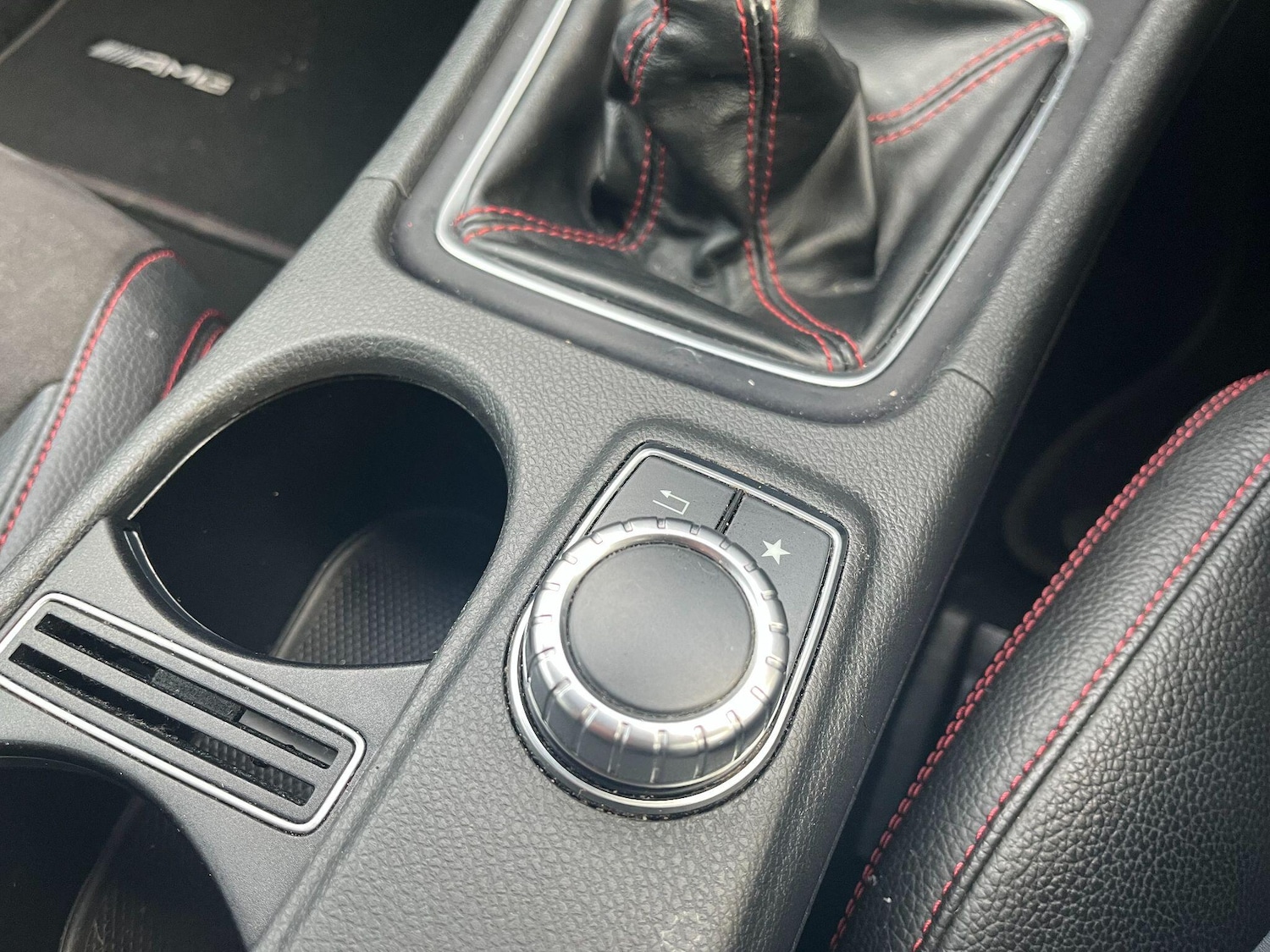 Used Mercedes-Benz CLA 2015 for sale - 76915201: Photo 10