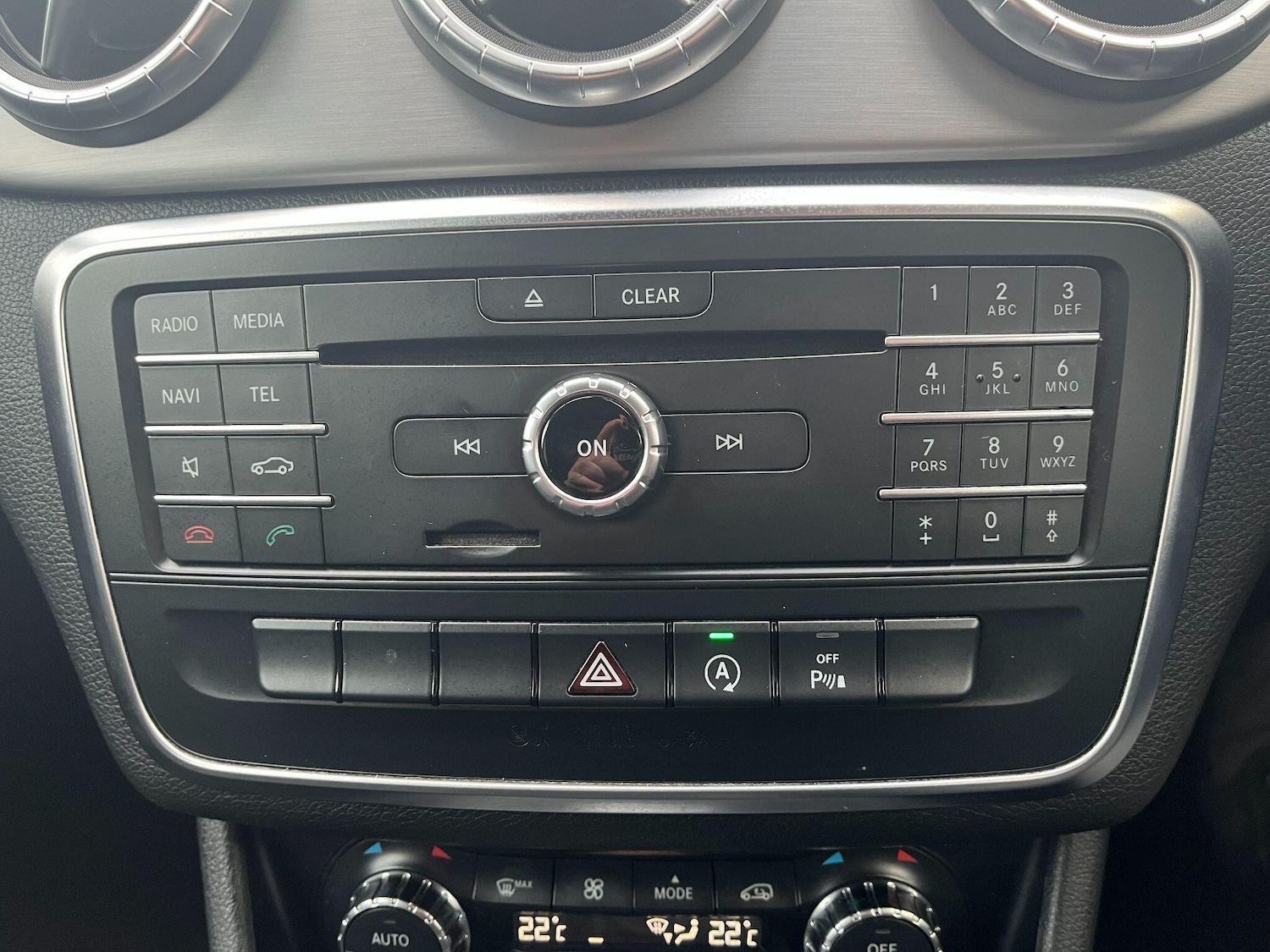 Used Mercedes-Benz CLA 2015 for sale - 76915201: Photo 24