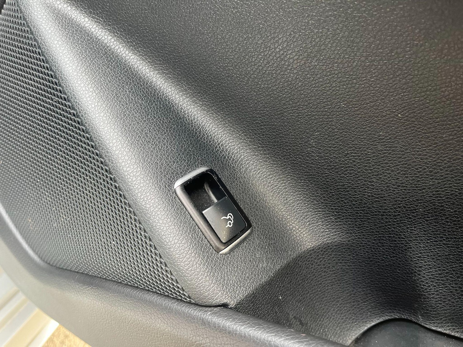 Used Mercedes-Benz CLA 2015 for sale - 76915201: Photo 29