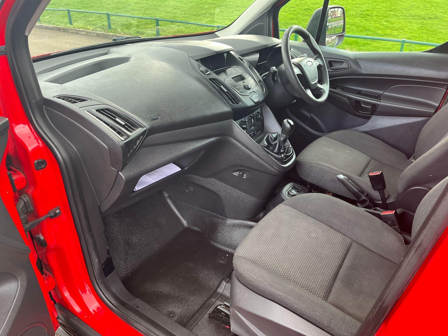 Used Ford Transit Connect 2017 for sale - 77660505: Photo 17