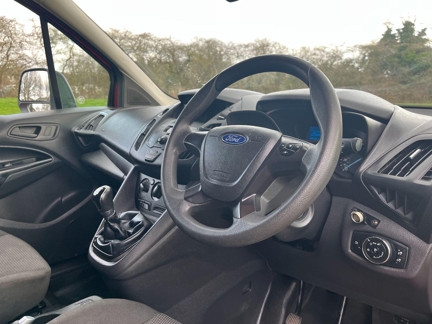 Used Ford Transit Connect 2017 for sale - 77660505: Photo 19