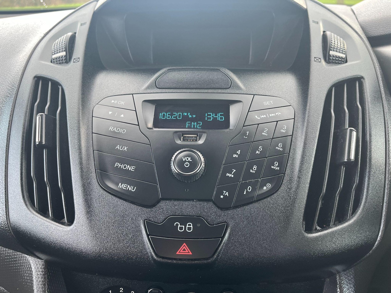 Used Ford Transit Connect 2017 for sale - 77660505: Photo 21