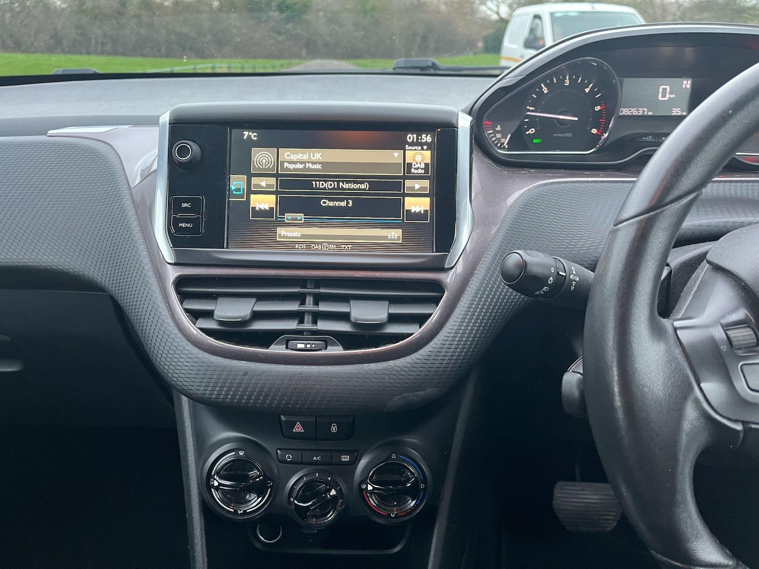 Used Peugeot 2008 2015 for sale - 77307780: Photo 16