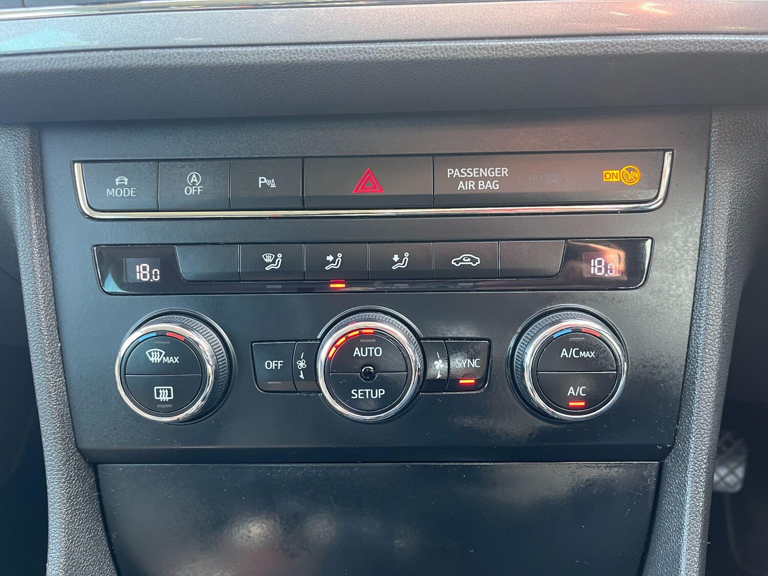 Used SEAT Leon 2014 for sale - 78198235: Photo 23