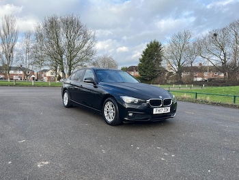 Used BMW 3 Series 2017 for sale - 77269436: Photo