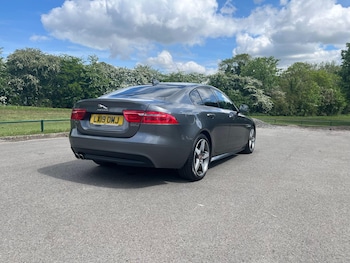 Used Jaguar XE 2019 for sale - 78499070: Photo