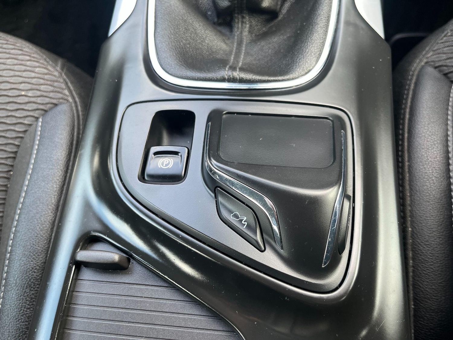 Used Vauxhall Insignia 2015 for sale - 77660518: Photo 26