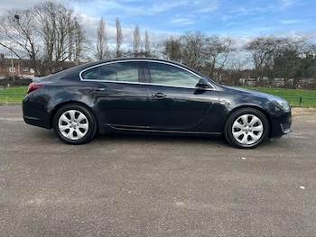 Used Vauxhall Insignia 2015 for sale - 77660518: Photo