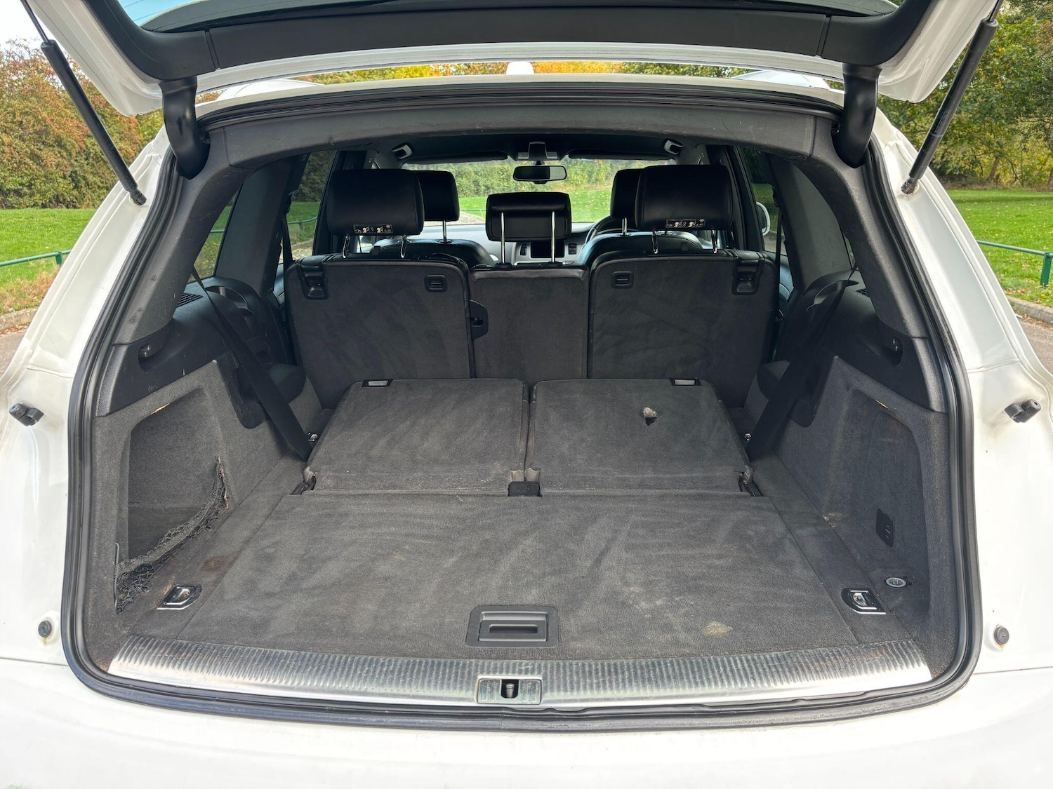 Used Audi Q7 2010 for sale - 76217005: Photo 11