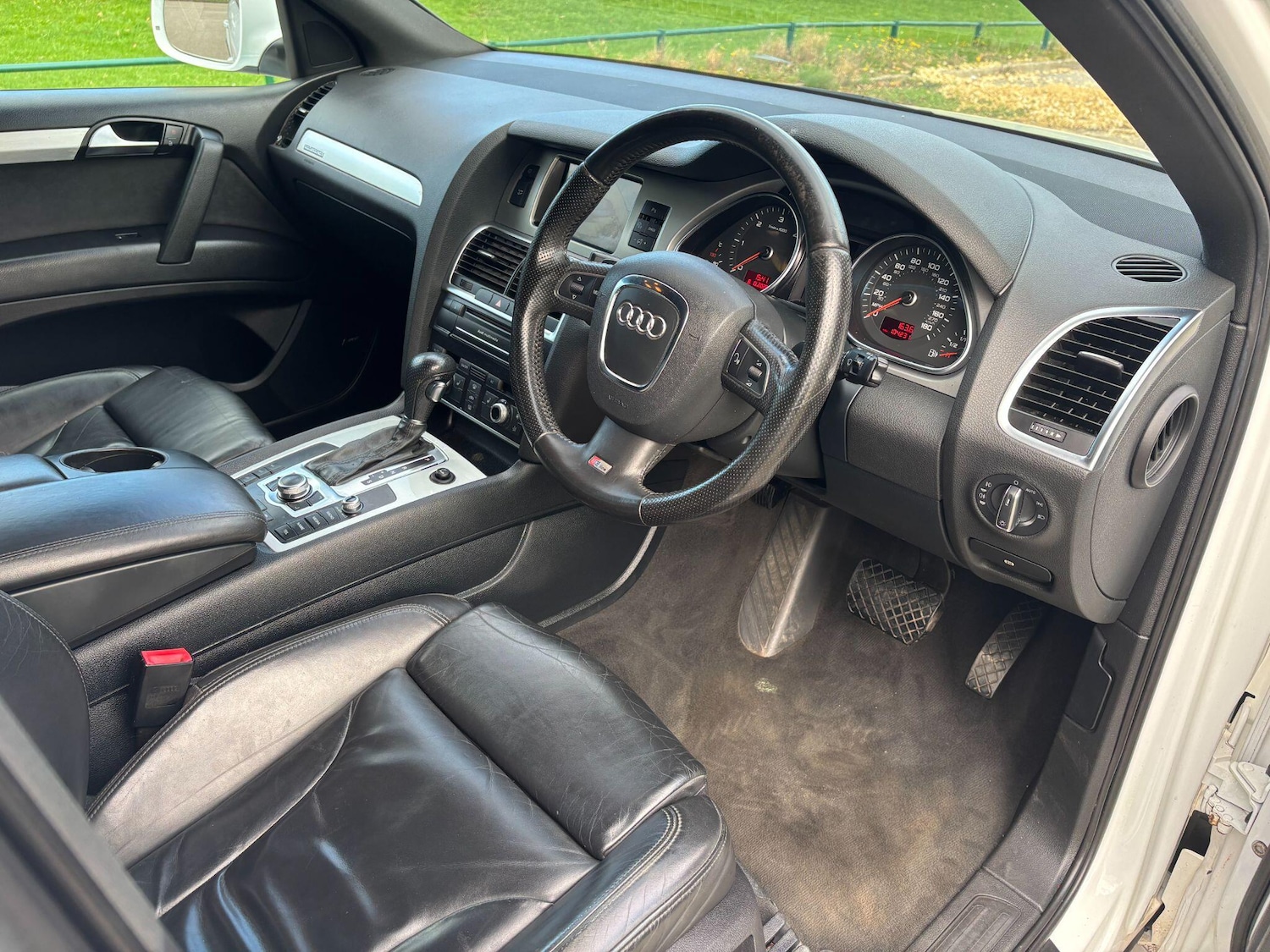 Used Audi Q7 2010 for sale - 76217005: Photo 13