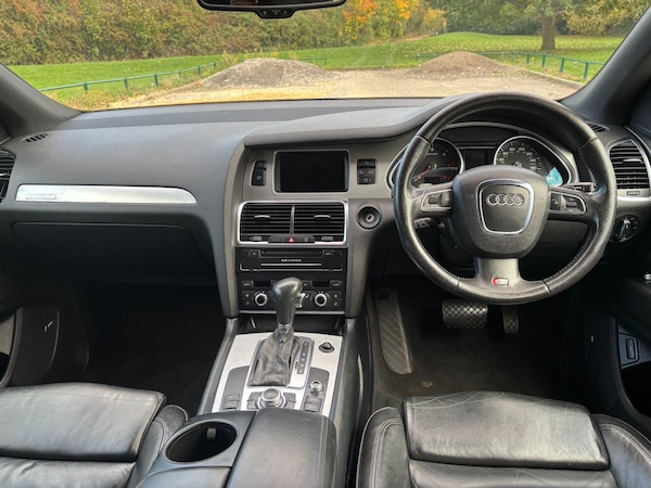 Used Audi Q7 2010 for sale - 76217005: Photo 19