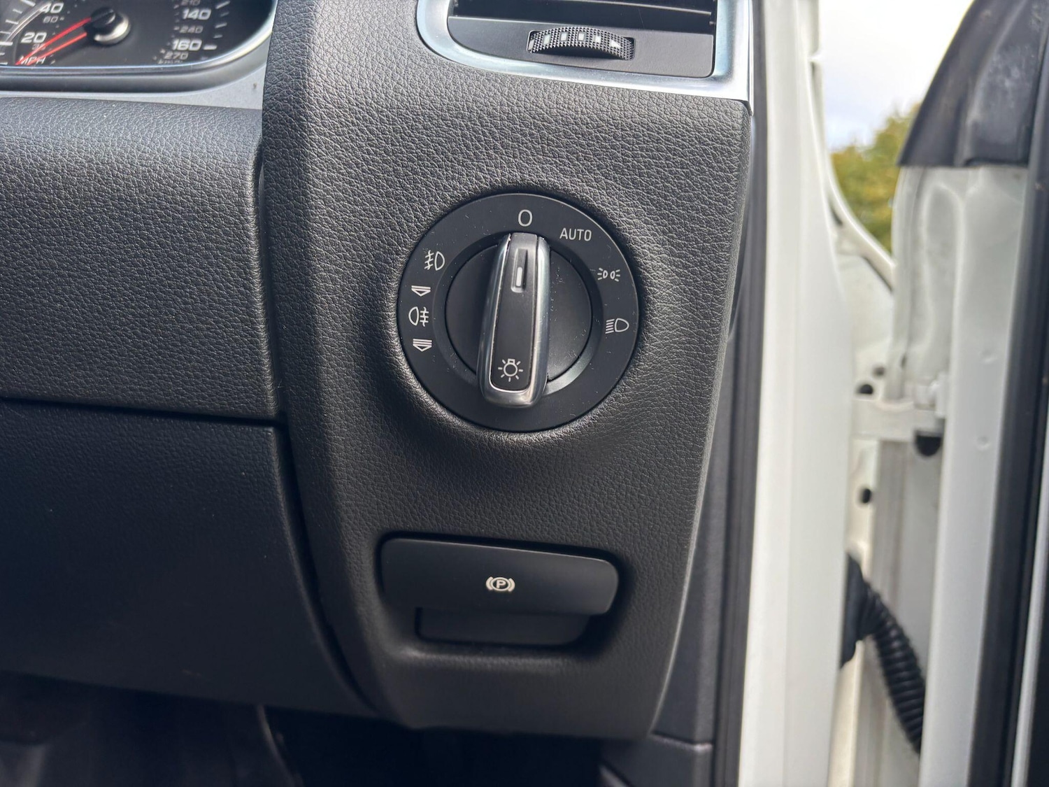 Used Audi Q7 2010 for sale - 76217005: Photo 23