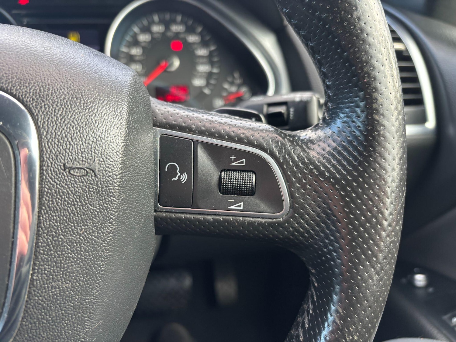 Used Audi Q7 2010 for sale - 76217005: Photo 30