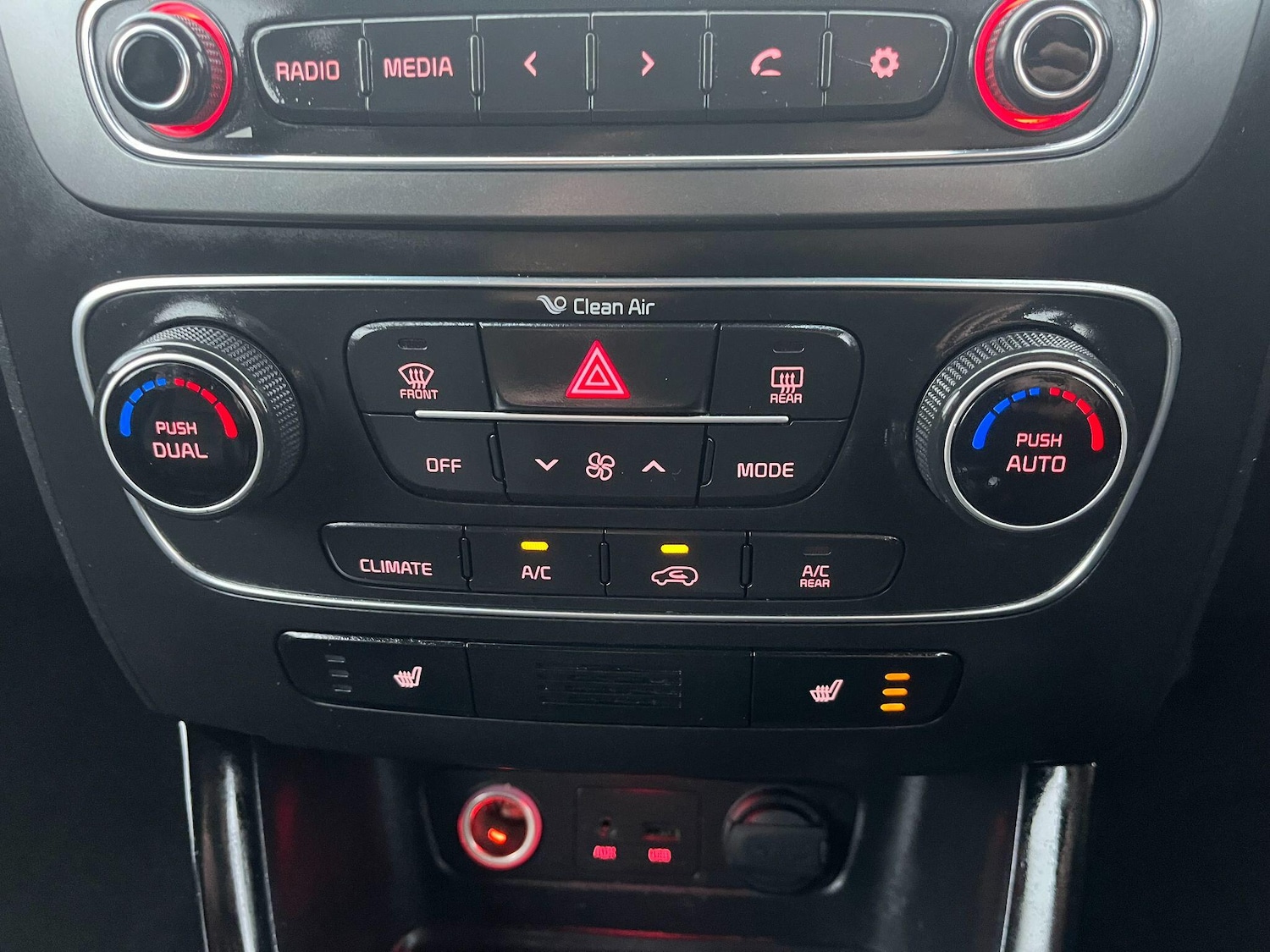 Used Kia Sorento 2013 for sale - 76514685: Photo 25