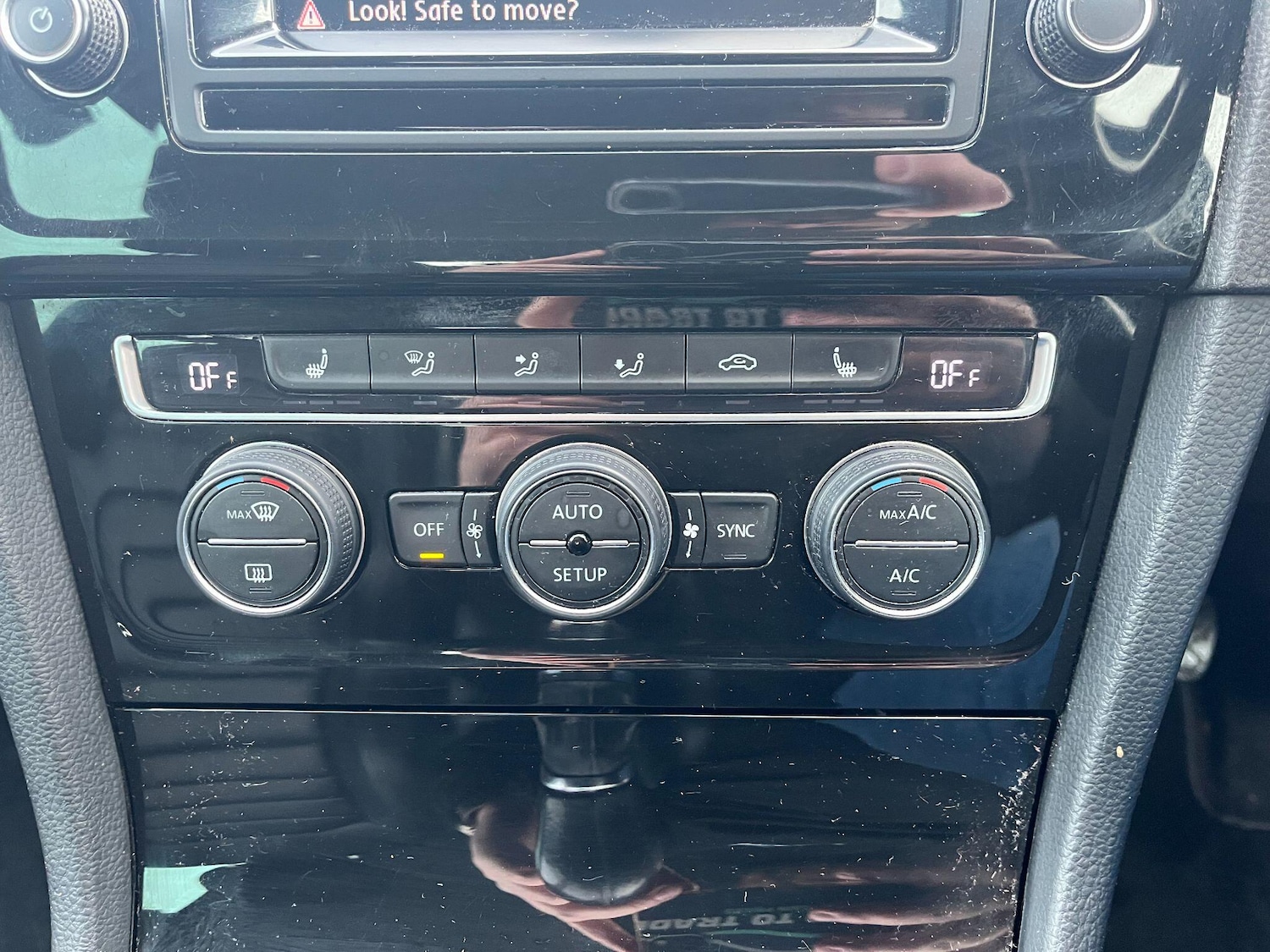 Used Volkswagen Golf 2013 for sale - 77158100: Photo 22