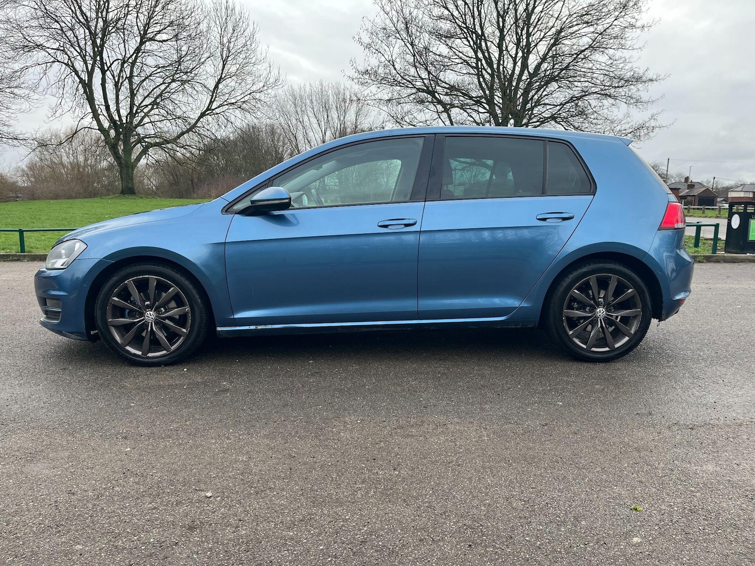 Used Volkswagen Golf 2013 for sale - 77158100: Photo 6