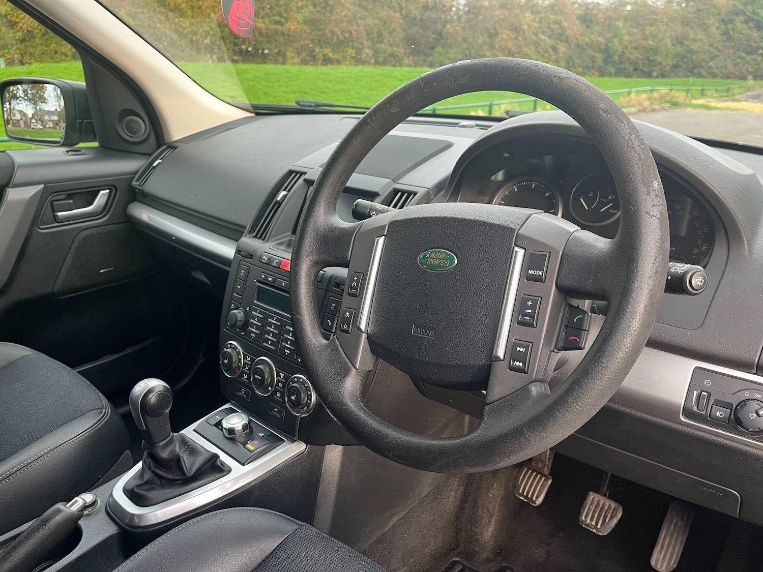 Used Land Rover Freelander 2 2010 for sale - 76338686: Photo 21