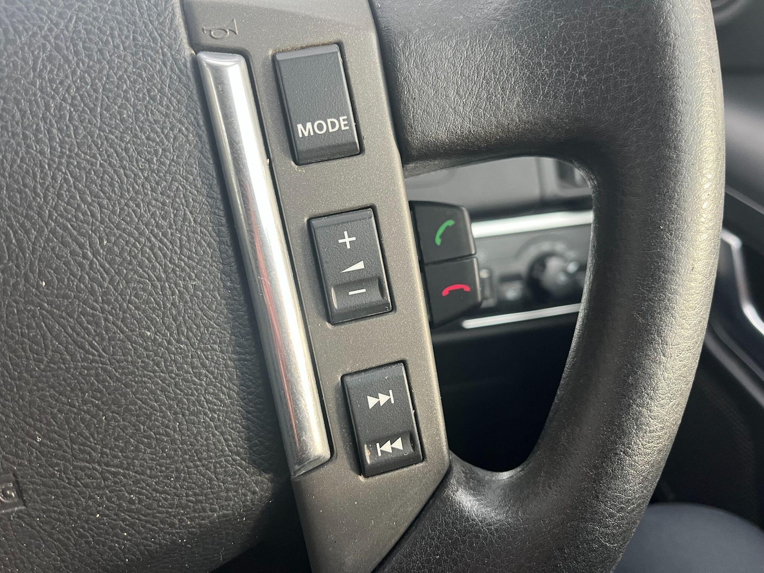 Used Land Rover Freelander 2 2010 for sale - 76338686: Photo 28