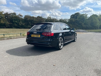 Used Audi A4 Avant 2012 for sale - 75722118: Photo