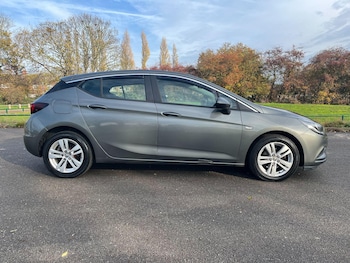 Used Vauxhall Astra 2016 for sale - 76501221: Photo