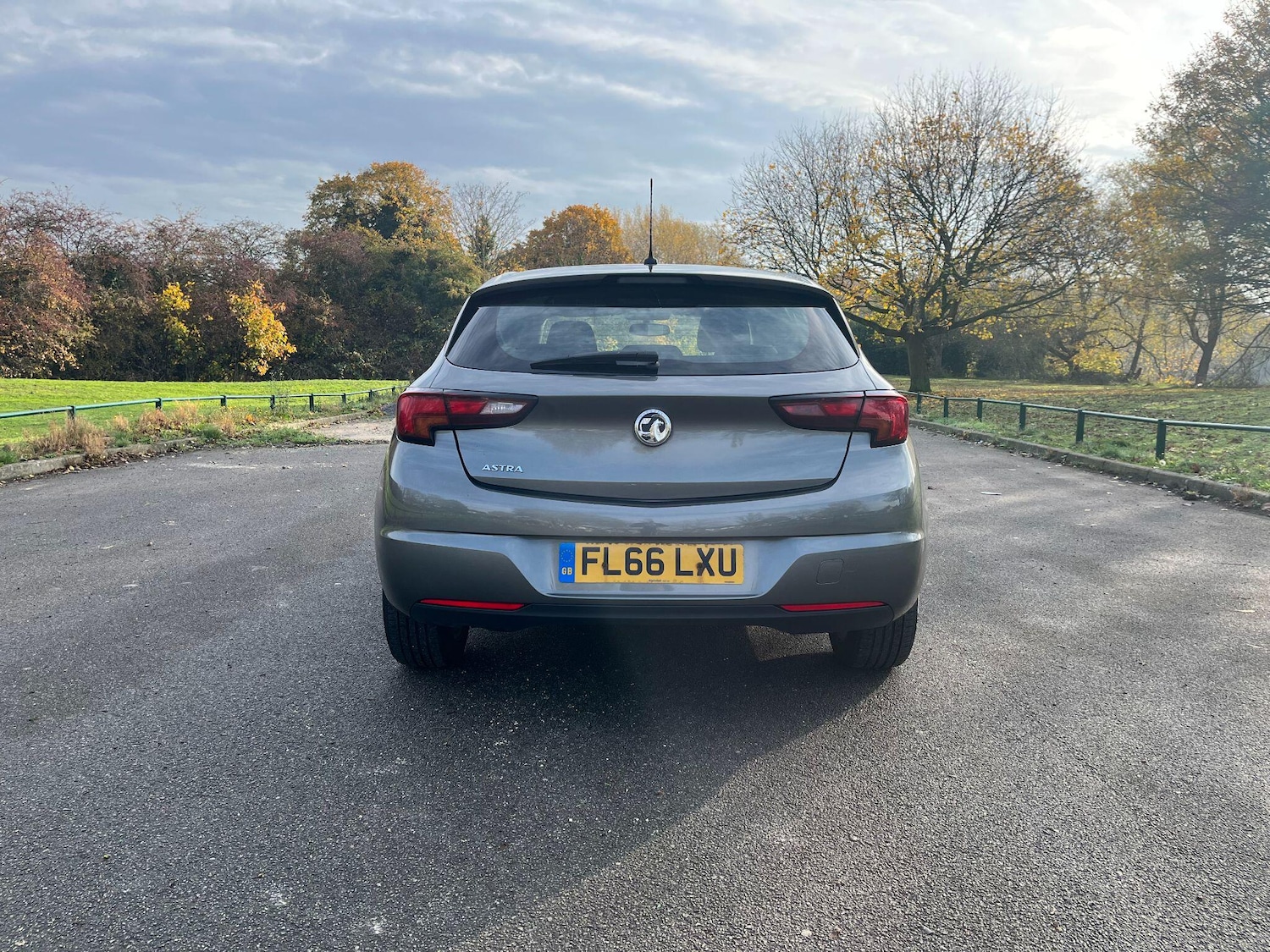 Used Vauxhall Astra 2016 for sale - 76501221: Photo 4