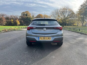 Used Vauxhall Astra 2016 for sale - 76501221: Photo