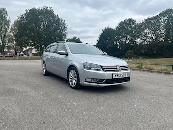 Volkswagen - Passat