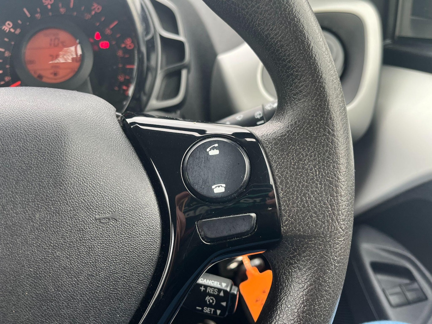 Used Peugeot 108 2016 for sale - 77706410: Photo 23