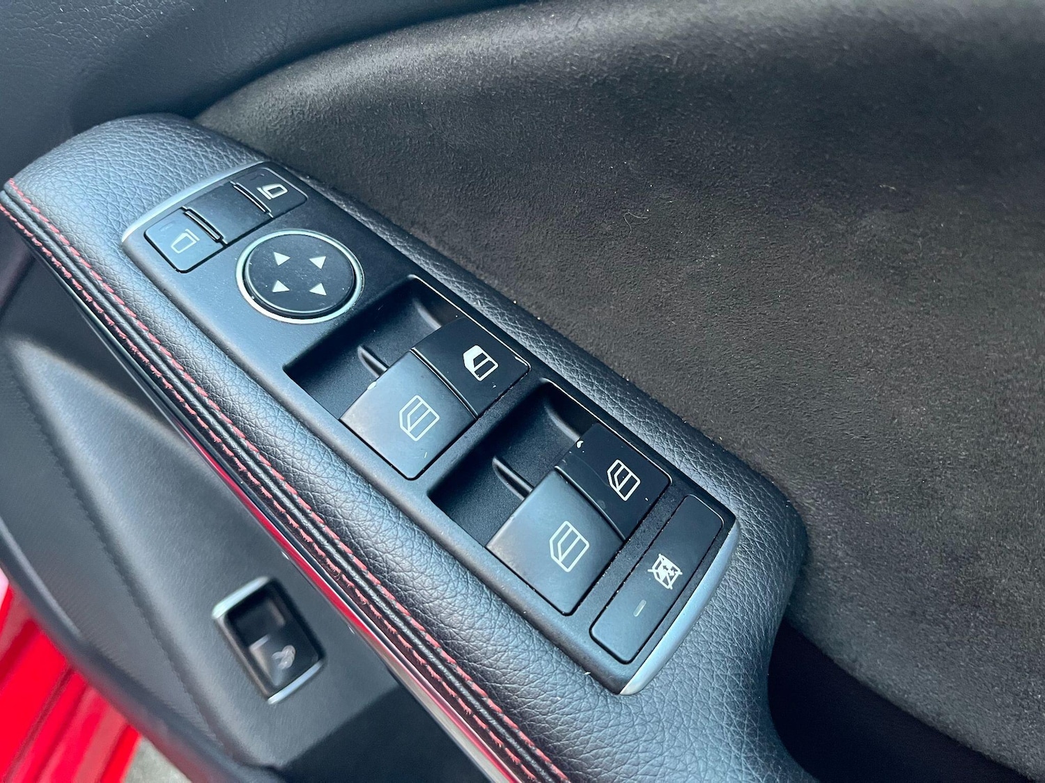 Used Mercedes-Benz CLA 2015 for sale - 76915213: Photo 17