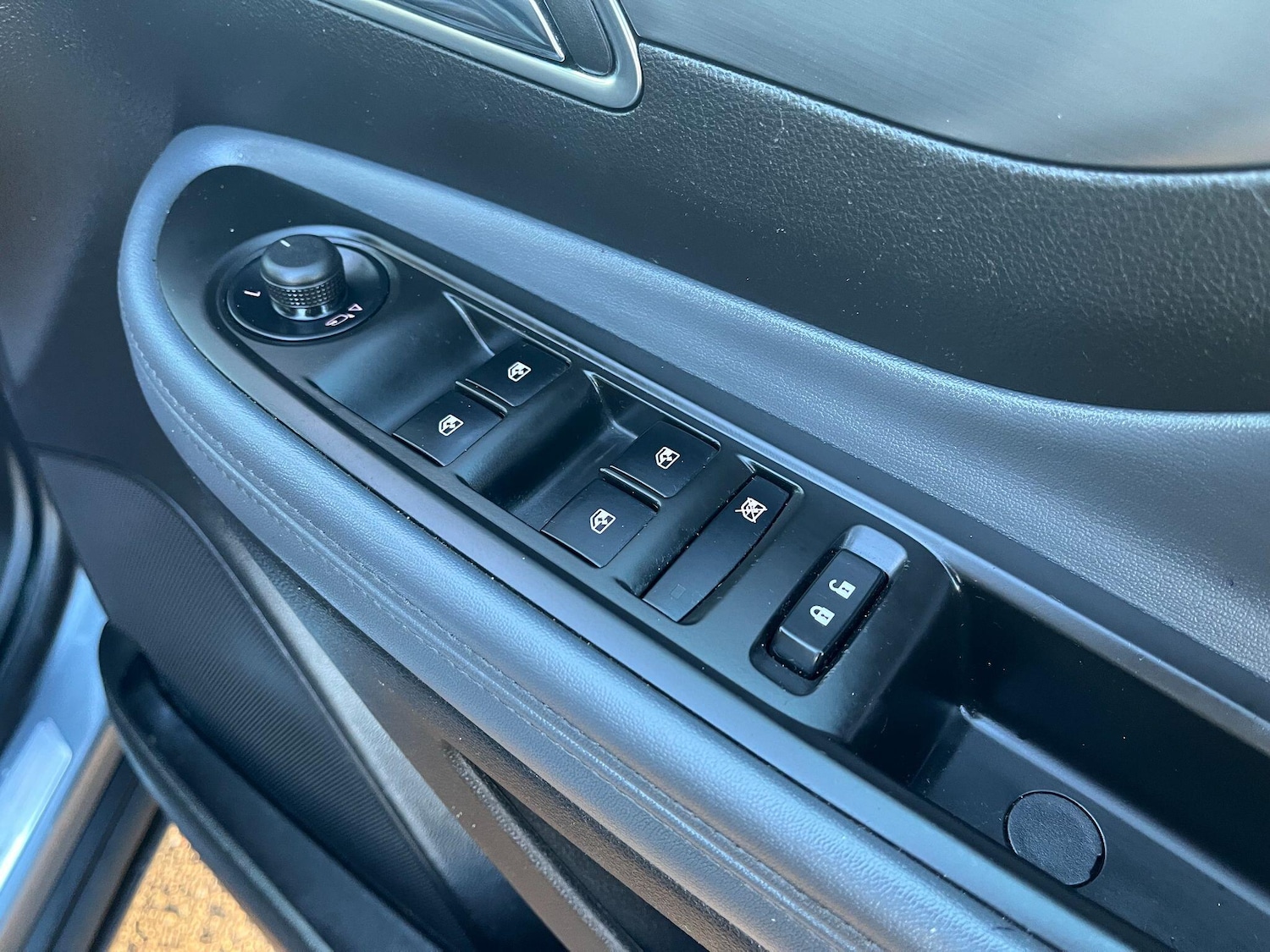 Used Vauxhall Mokka 2015 for sale - 76901643: Photo 16