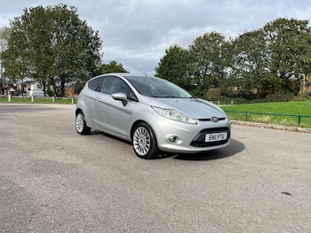 Used Ford Fiesta 2011 for sale - 76216999: Photo