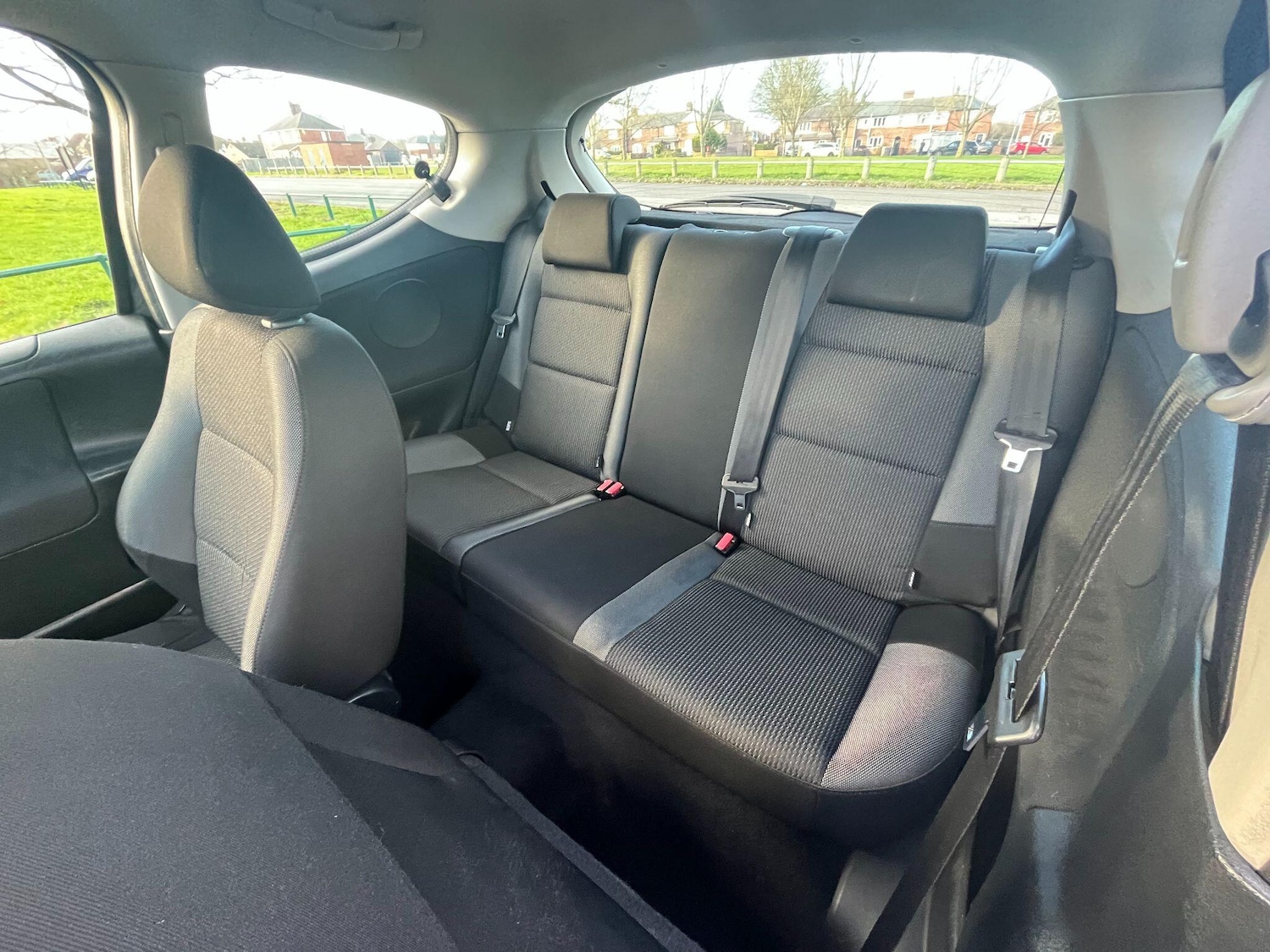 Used Peugeot 207 2012 for sale - 76915222: Photo 14