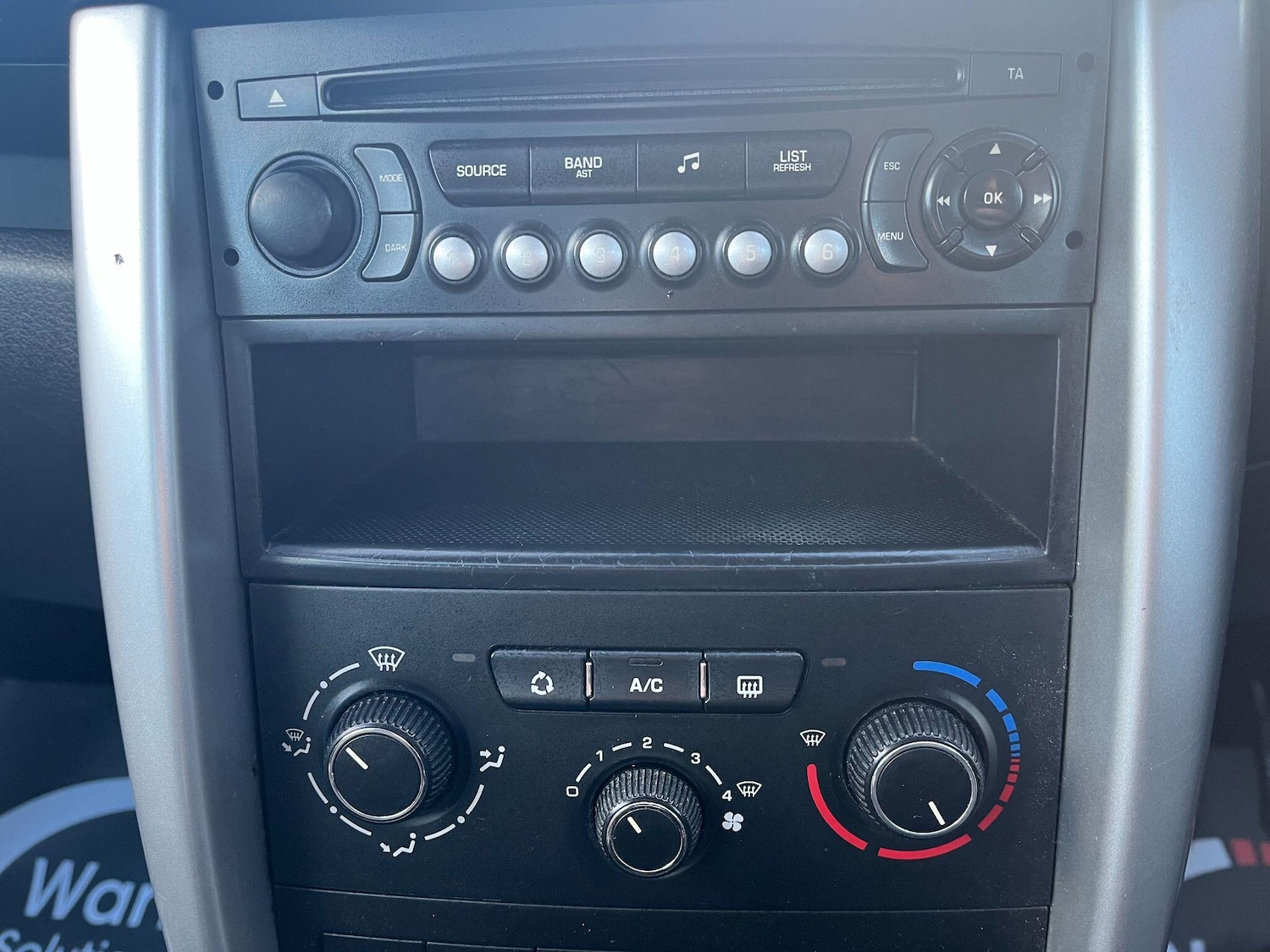 Used Peugeot 207 2012 for sale - 76915222: Photo 20