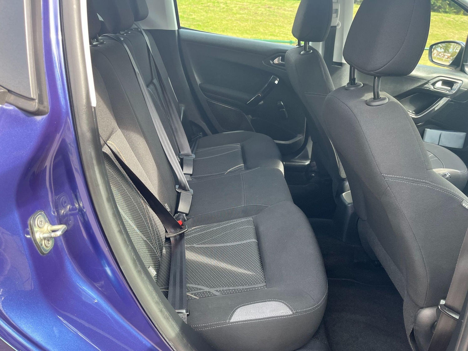 Used Peugeot 208 2013 for sale - 76788406: Photo 12