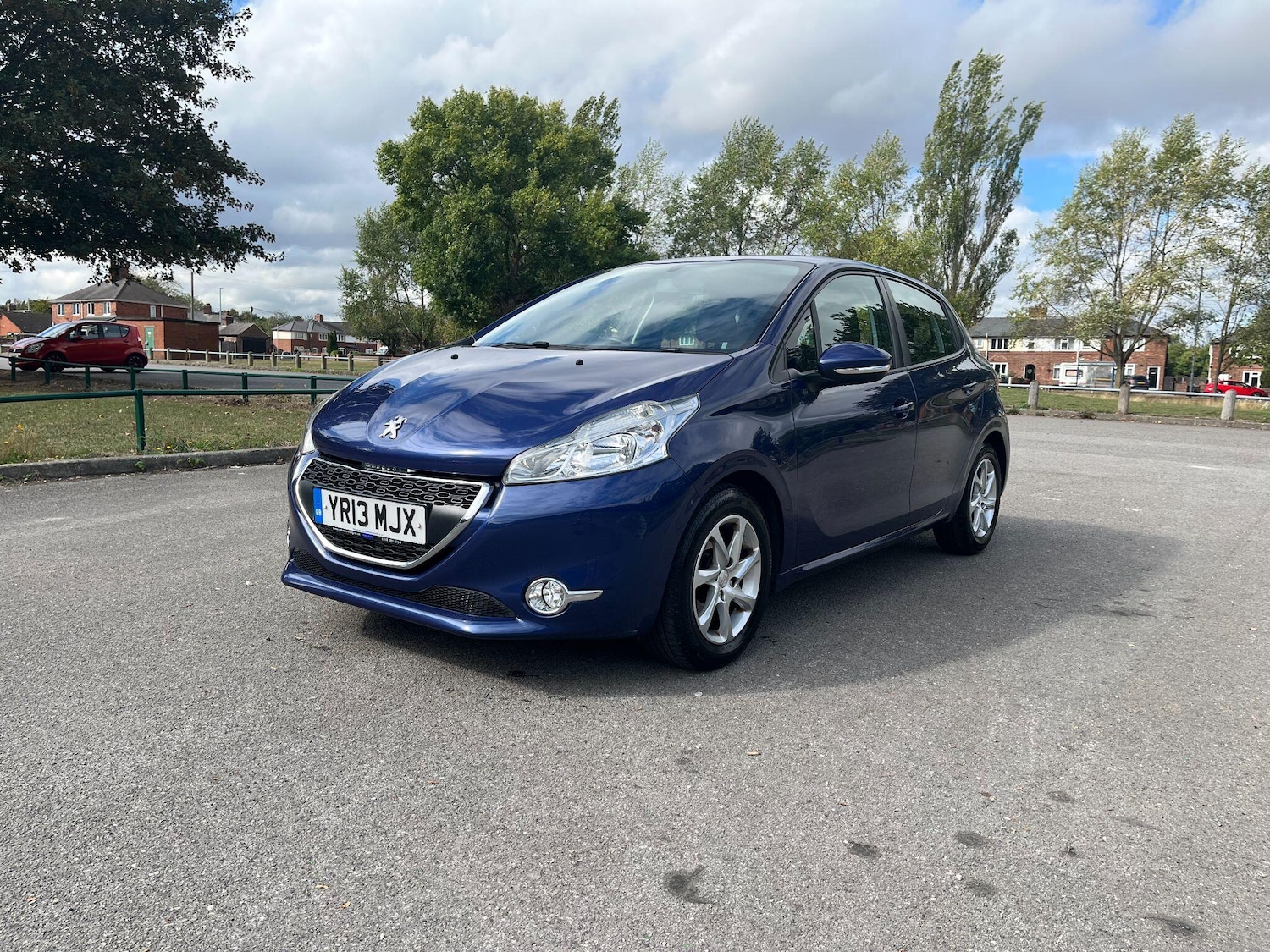 Used Peugeot 208 2013 for sale - 76788406: Photo 7