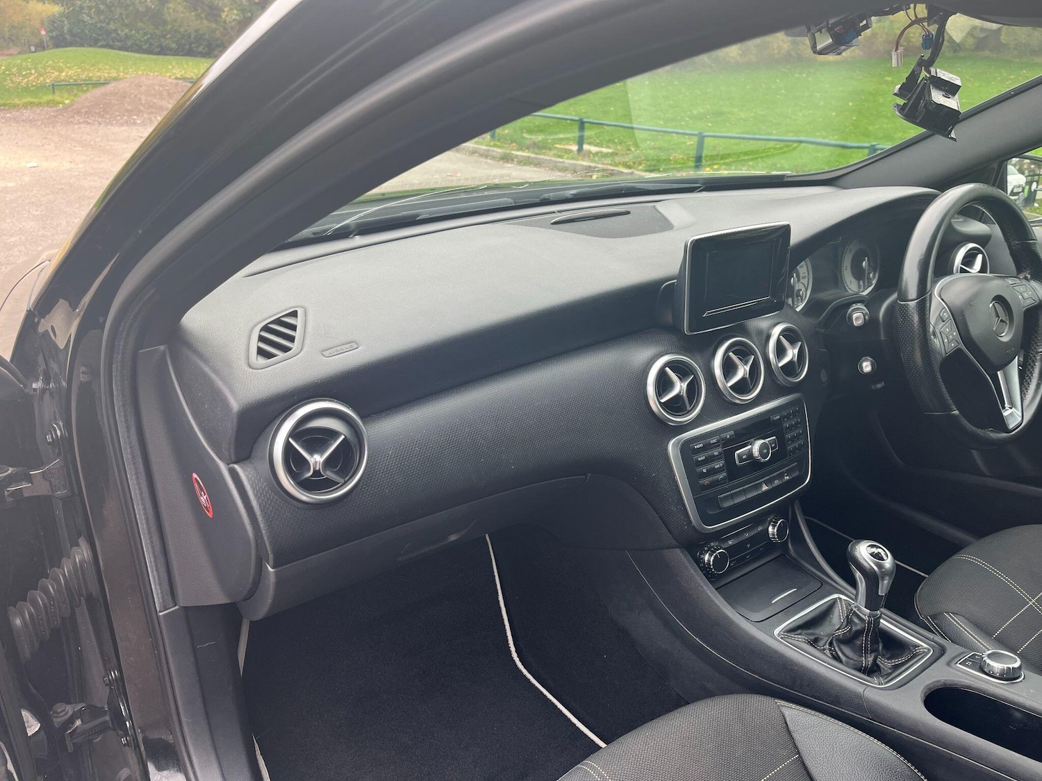 Used Mercedes-Benz A-Class 2015 for sale - 76232891: Photo 12