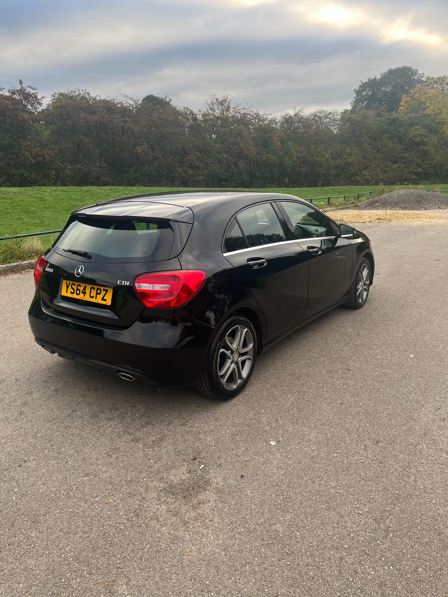 Used Mercedes-Benz A-Class 2015 for sale - 76232891: Photo 3