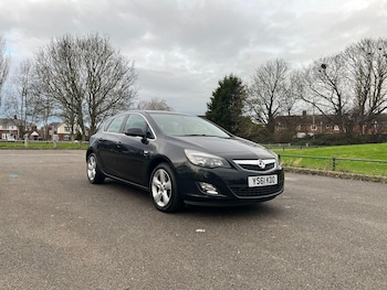 Vauxhall - Astra