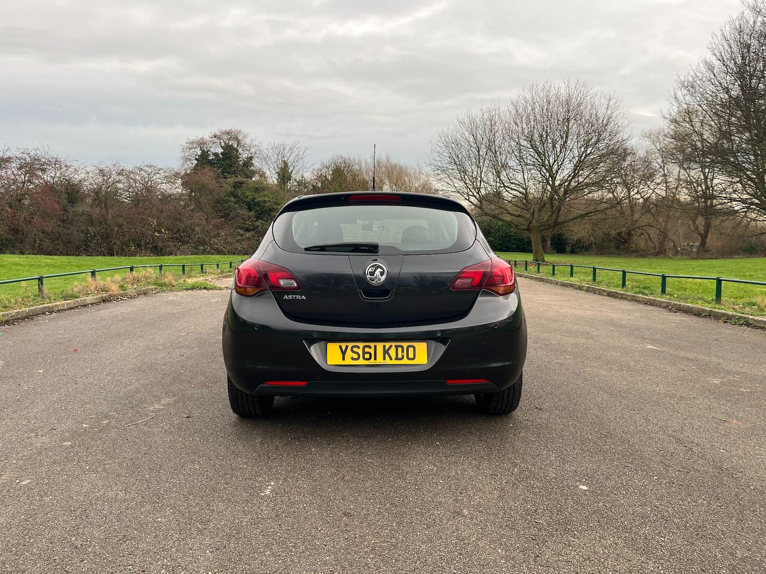 Used Vauxhall Astra 2012 for sale - 76717523: Photo 4