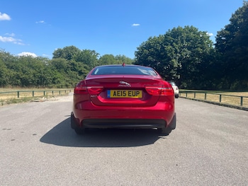 Used Jaguar XE 2015 for sale - 79160124: Photo