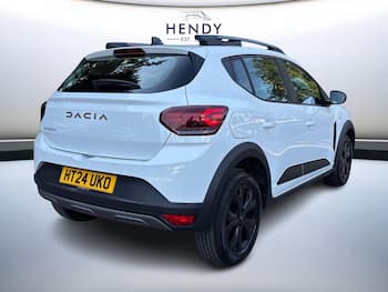 Used Dacia Sandero Stepway 2024 for sale - 79644789: Photo