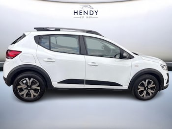 Used Dacia Sandero Stepway 2023 for sale - 79200581: Photo