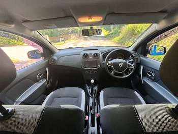 Used Dacia Sandero Stepway 2020 for sale - 79451681: Photo