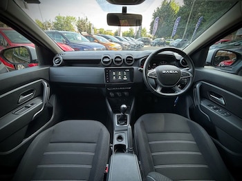 Used Dacia Duster 2023 for sale - 79199086: Photo