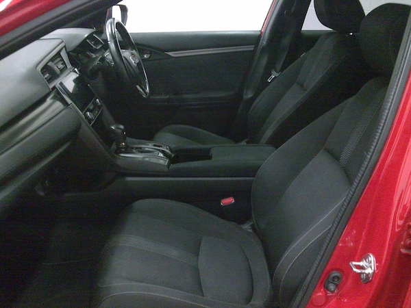 Used Honda Civic 2017 for sale - 76337410: Photo 11